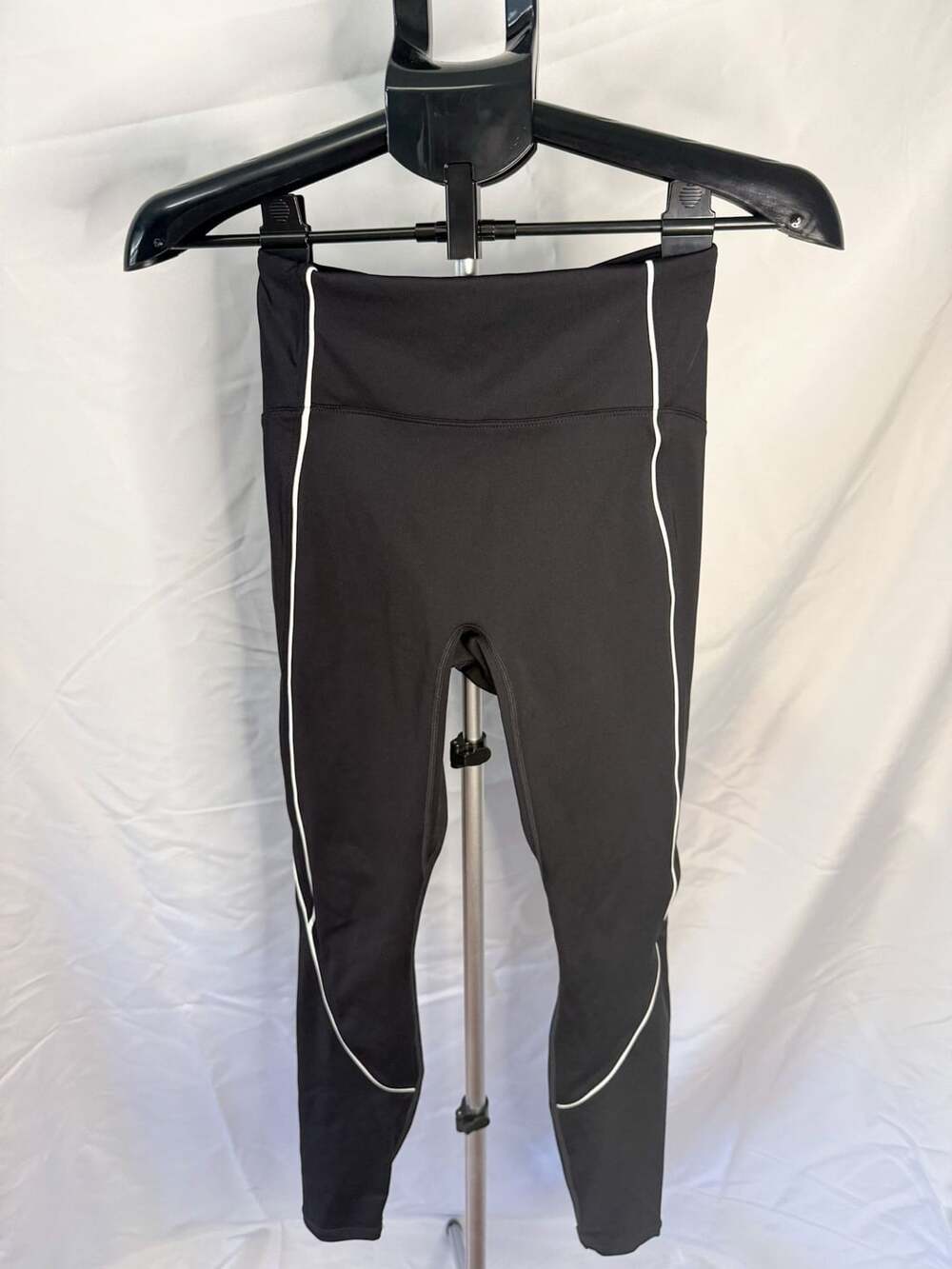Fabletics Motion365+ Leggings Women’s Size S Black Activewear